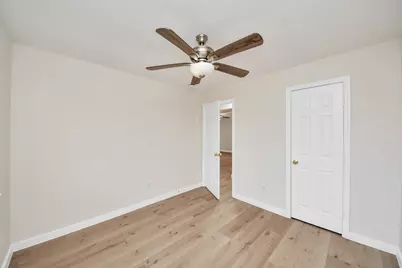 11927 Canyon Mills Drive, Houston, TX 77095 - Photo 35