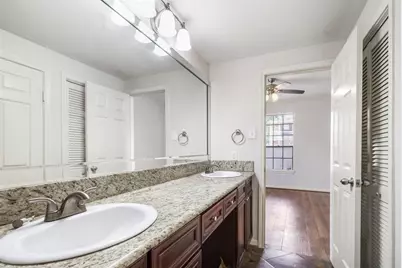 2255 Braeswood Park Drive #203, Houston, TX 77030 - Photo 9