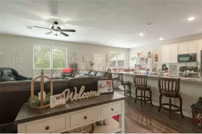 127 Worley Way, Huntsville, TX 77320 - Photo 3
