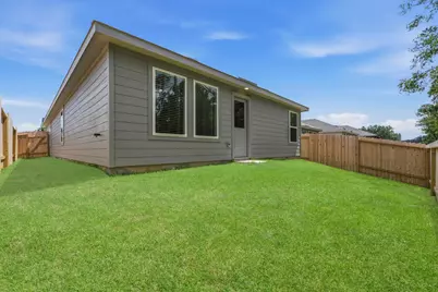 18784 Loom Drive, Conroe, TX 77306 - Photo 15