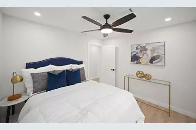 4813 Hummingbird Street, Houston, TX 77035 - Photo 23