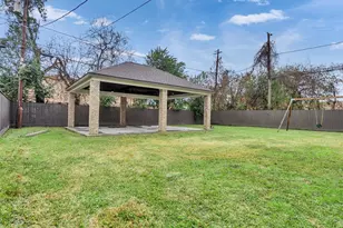 5814 Luna St, Houston, TX 77076 - Photo 37