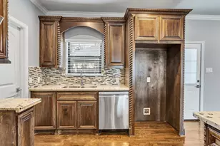 5814 Luna St, Houston, TX 77076 - Photo 17