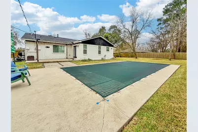 6811 Heron Drive, Houston, TX 77087 - Photo 25