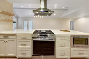 6811 Heron Dr, Houston, TX 77087 - Photo 15