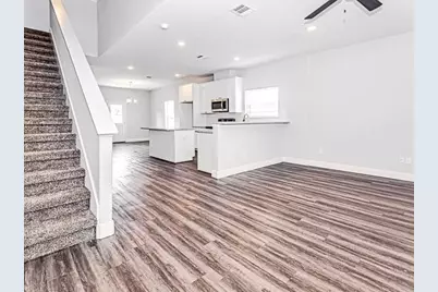 8214 Parker Drive #B, Houston, TX 77078 - Photo 7