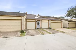 14117 Briarsage Ct, Houston, TX 77077 - Photo 3