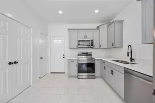 7710 Independence St, Houston, TX 77051 - Photo 7