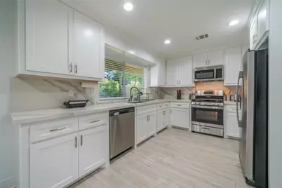 15314 Philippine, Jersey Village, TX 77040 - Photo 7