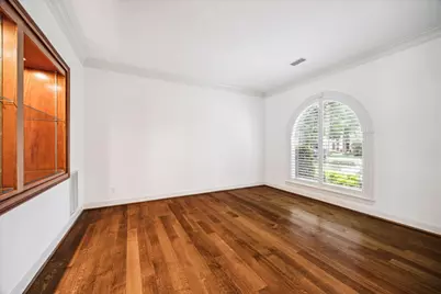 30 Halfmoon Court, The Woodlands, TX 77380 - Photo 7