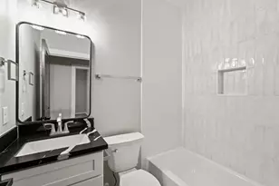 2113 St Charles St, Houston, TX 77003 - Photo 9