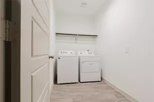 250 John House Ln, Rosharon, TX 77583 - Photo 9