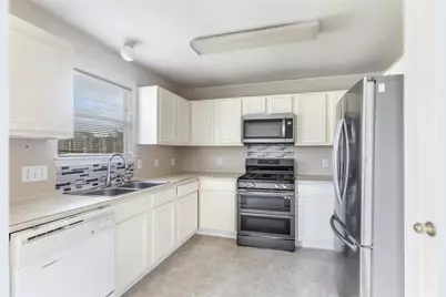 19407 Otter Trail Court, Katy, TX 77449 - Photo 5