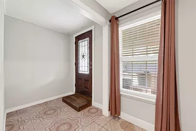 1613 Wycliffe Drive, Houston, TX 77043 - Photo 3