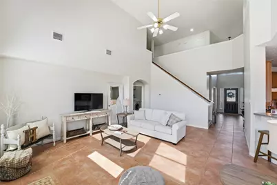 8126 Buffalo Springs Court, Sugar Land, TX 77479 - Photo 17