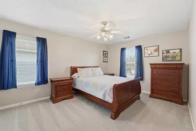 8126 Buffalo Springs Court, Sugar Land, TX 77479 - Photo 33