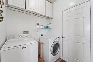 8126 Buffalo Springs Ct, Sugar Land, TX 77479 - Photo 25