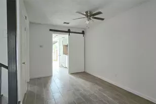 7151 Chasewood Dr, Houston, TX 77489 - Photo 5