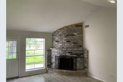 117 Bastrop Street, Angleton, TX 77515 - Photo 3