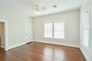 219 W 13th St, Houston, TX 77008 - Photo 17