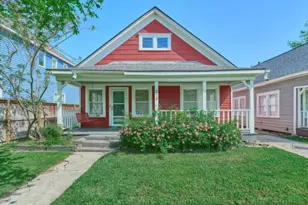 219 W 13th St, Houston, TX 77008 - Photo 1