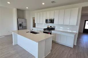 3000 Paradise Capri Dr, Katy, TX 77493 - Photo 3