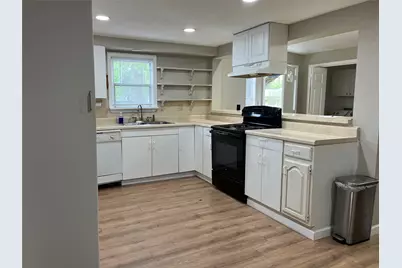 218 N Ormsby Street, Alvin, TX 77511 - Photo 5