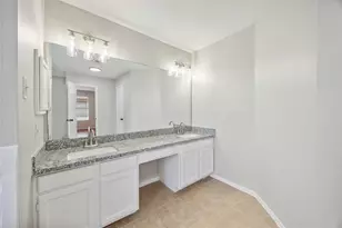 16710 Cheshire Pl Dr, Houston, TX 77083 - Photo 27