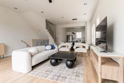 2428 Ella Boulevard, Houston, TX 77008 - Photo 17