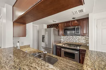 3525 Sage Road #1204, Houston, TX 77056 - Photo 9