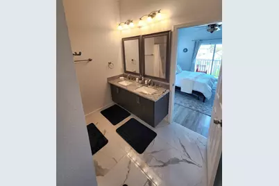 4123 Avenue M 1/2, Galveston, TX 77550 - Photo 9