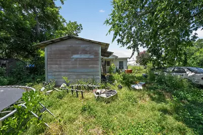 105 S Broadway Street, Thorndale, TX 76577 - Photo 7