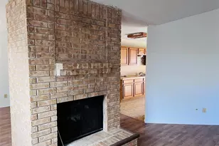 2239 Trail W St, Sugar Land, TX 77478 - Photo 3