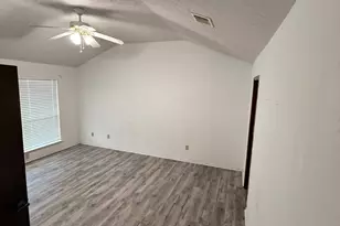 2239 Trail W St, Sugar Land, TX 77478 - Photo 23