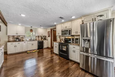 602 Rolling Hills Road, Huntsville, TX 77340 - Photo 15