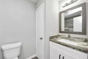 11122 Windmark Pl, Houston, TX 77099 - Photo 29