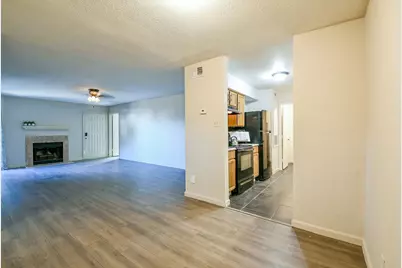 9700 Leawood Boulevard #311, Houston, TX 77099 - Photo 7