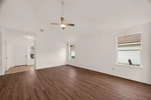 14534 Morningside Vw Dr, Houston, TX 77047 - Photo 9