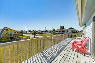 4215 San Jacinto Dr, Galveston, TX 77554 - Photo 13