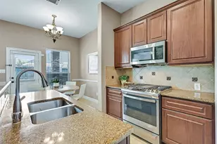 2622 Canyon Falls Dr, Manvel, TX 77578 - Photo 9