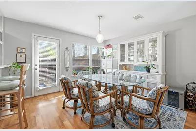 4 Sawmill Grove Lane, The Woodlands, TX 77380 - Photo 11