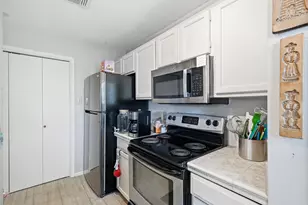 4 Sawmill Grove Ln, Spring, TX 77380 - Photo 13