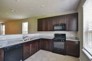 24810 Winema Woods Ln, Huffman, TX 77336 - Photo 9