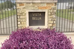 710 Vista Bella, Galveston, TX 77554 - Photo 1