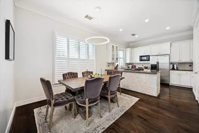 126 Oak Place Drive, Houston, TX 77006 - Photo 11