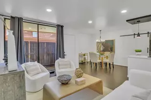 3401 Timmons Ln, Houston, TX 77027 - Photo 1
