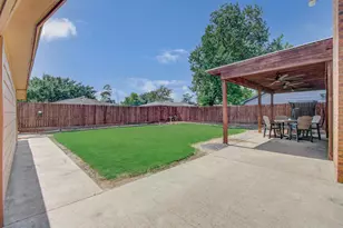 9834 Pinehurst St, Baytown, TX 77521 - Photo 29