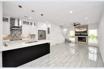 3600 Jeanetta Street #2002, Houston, TX 77063 - Photo 5