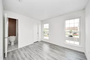 3600 Jeanetta St, Houston, TX 77063 - Photo 23