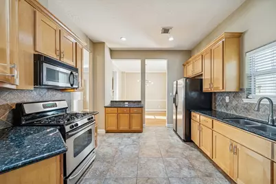1415 Birdsall Street, Houston, TX 77007 - Photo 11